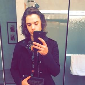 Meet your Posher, Christian